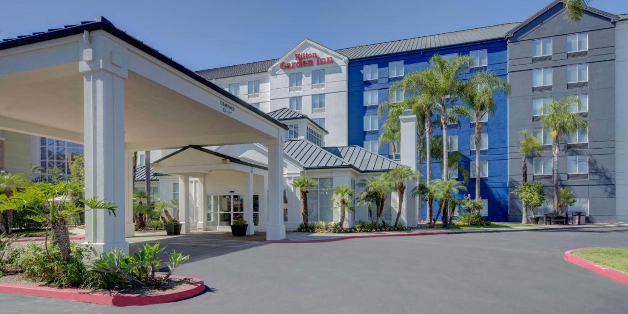 Hilton Garden Inn Anaheim/Garden Grove Exterior photo